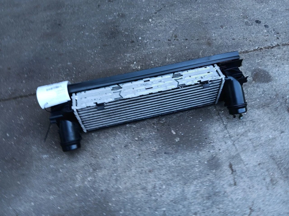 Radiador turbo intercooler bmw f30 320i 328i 428i 17517618809 12-18 Foto 4 de 4