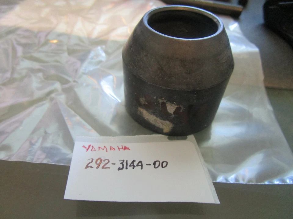 Horquilla delantera Nos Yamaha Seal Dust TD3 TR3 TZ250 TZ350 34x48x42 292-23144-00 Foto 2 de 2