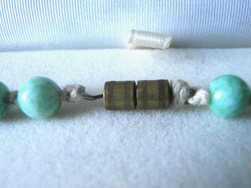 Necklce Vintage Hand Knotted Peking Green Glass - Single Strand Choker/Collar - Picture 10 of 14