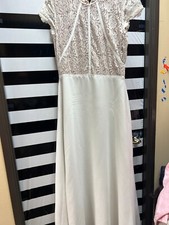 women "Nhabnanh" ivory long gown w/ivory over lay, short sleeves Size 14. Prev.O