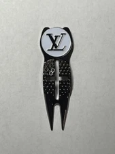 (1) Crosshairs Golf Divot Tool & (1) LOUIS VUITTON 1" Coin Style Golf Marker