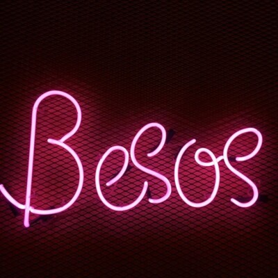 20''x16'' Besos Pink Acrylic Neon Sign Lamp Light Visual Decor Artwork Wall QL