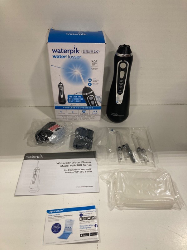 Waterpik WaterFlosser Cordless Advanced  Tips read description