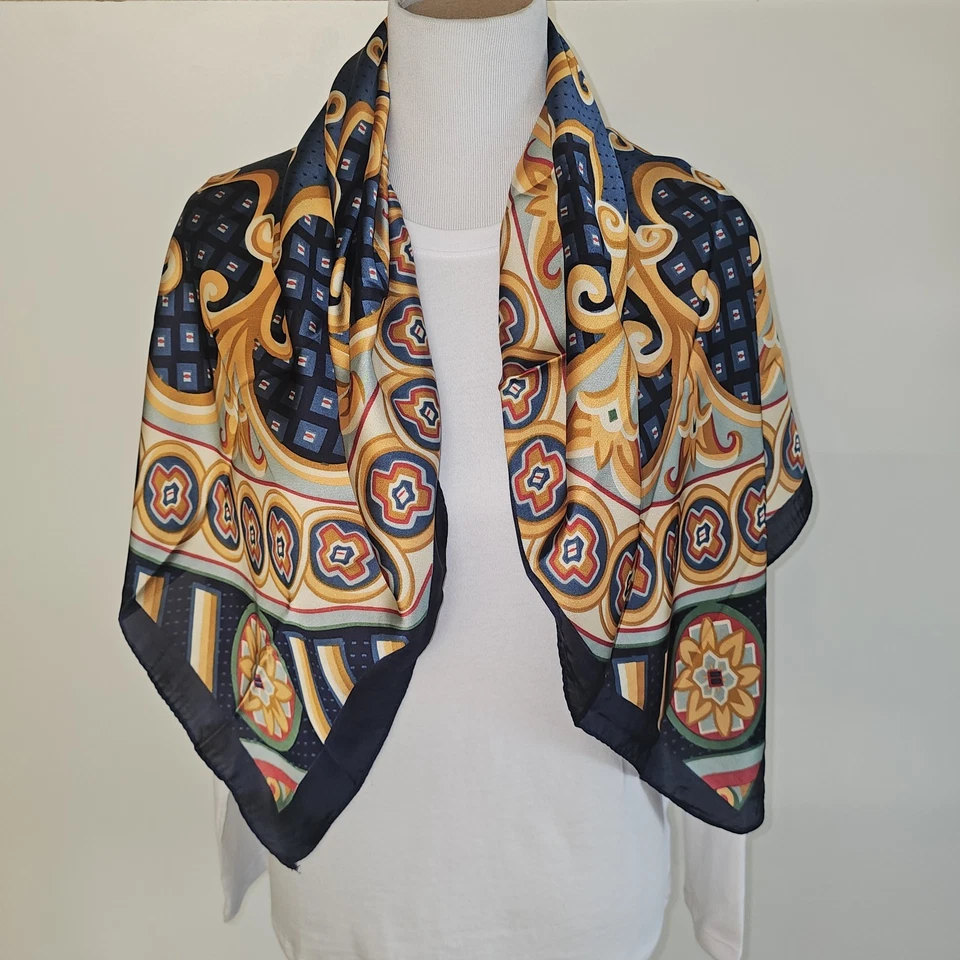 Vintage Silk Scarf Daughters Of The American Revolution DAR Const Hall 34x35 - Image 2 of 4