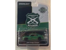 CHASE 2006 Dodge Charger Police Carabineros de Chile 1:64 Scale Greenlight 30270
