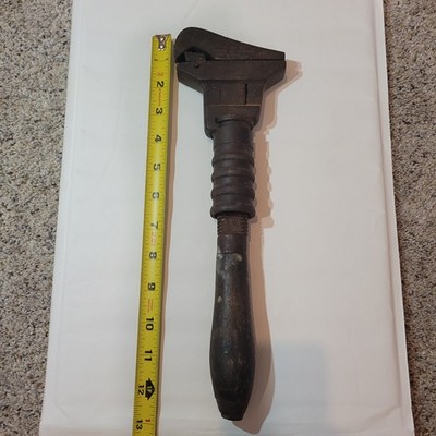 Vintage Bemis & Call ''Hawk Bill'' Combination Adjustable Pipe Monkey Wrench