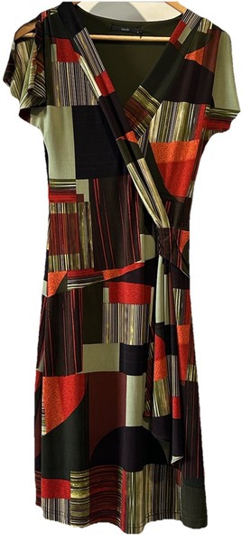 Events Women's Size 6 Wrap Dress stretch Midi Length Flutter Short Sleeve