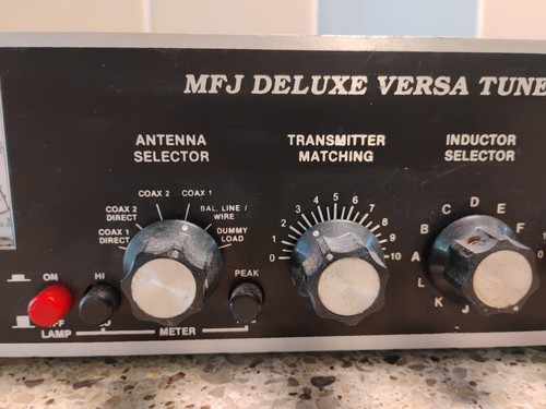 MFJ-949D Deluxe Versa Tuner II per ricambi o riparazione non testato *LEGGI* - Foto 4 di 12