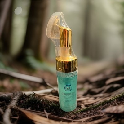 Trué-OrgaNica Foam Cleanser Hyaluronic Acid Multi-Peptide Brush Jewel