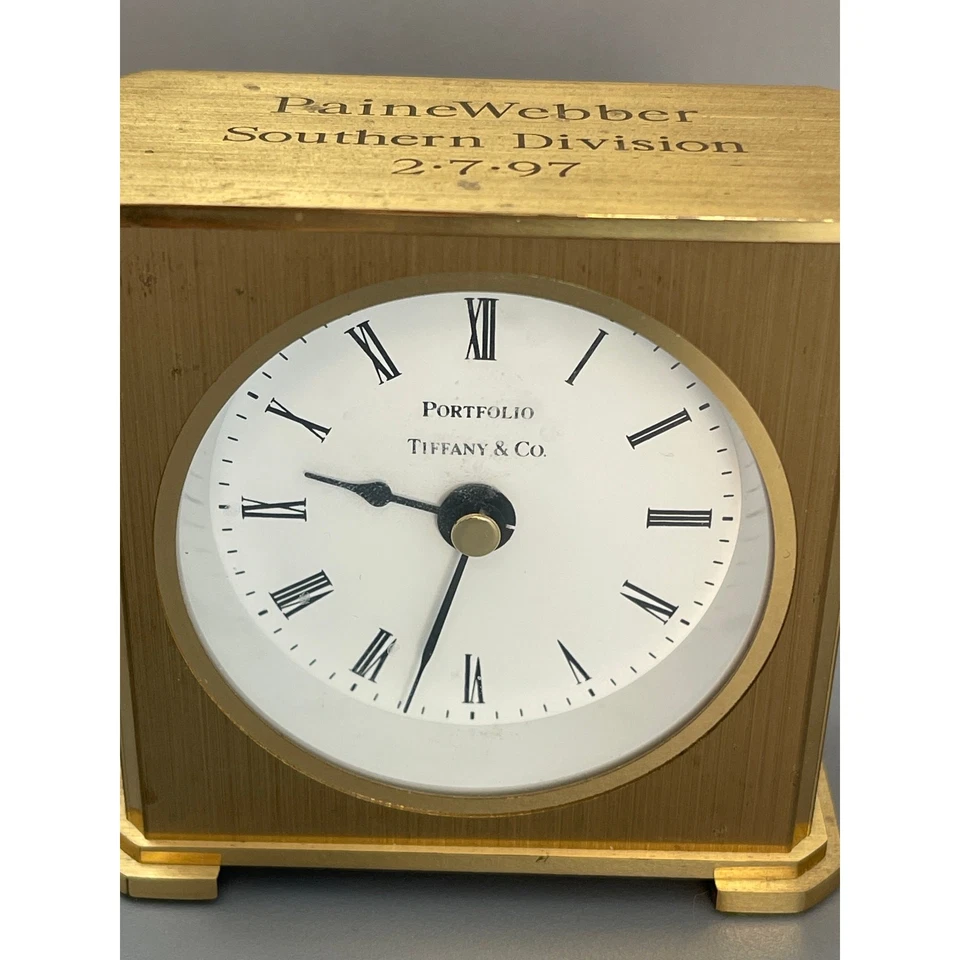 Reloj de Escritorio Tiffany & Co Vintage Años 90 MCM Latón Portafolio Cuarzo  Foto 2 de 4