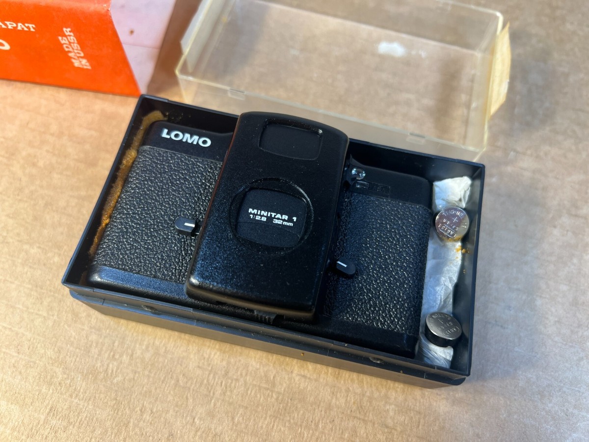 NEW Lomo LC-A Compact Automat 35mm Point & Shoot Film Camera