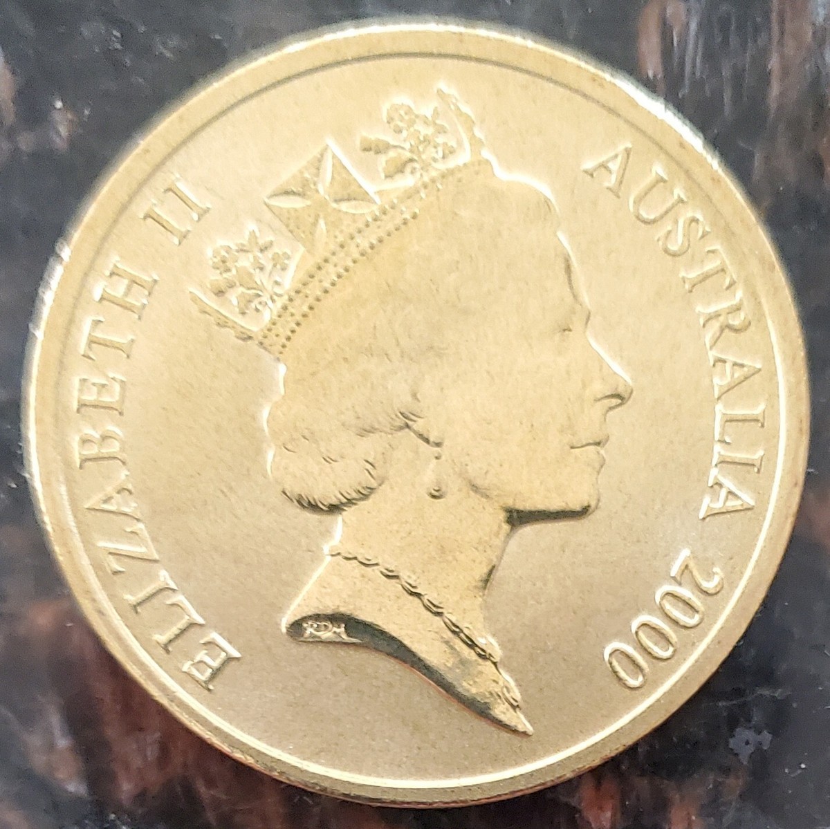 2000 Summer Olympics Sydney Queen Elizabeth II Australian $5 Coin