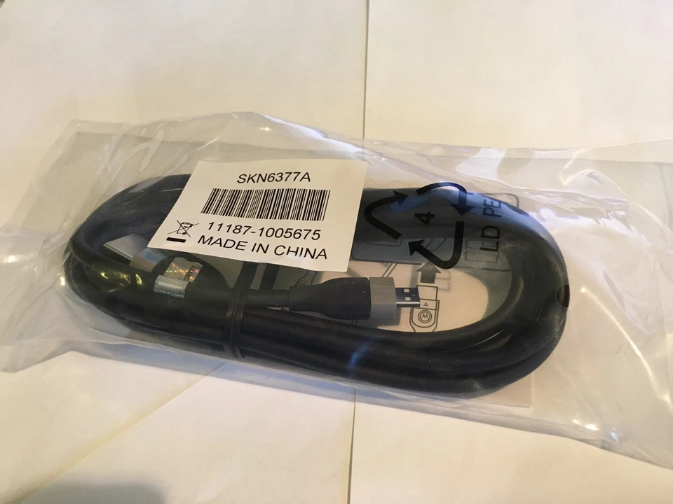 MOTOROLA ORIGINAL SKN6377A HDMI CABLE FOR XOOM TABLET Brand New & Sealed pack - Image 2 of 4