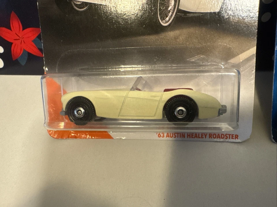 Shelby Cobra 427 S/C Silver & Matchbox 2019 63 Austin Healey Hot Wheels 2007 Foto 2 de 4