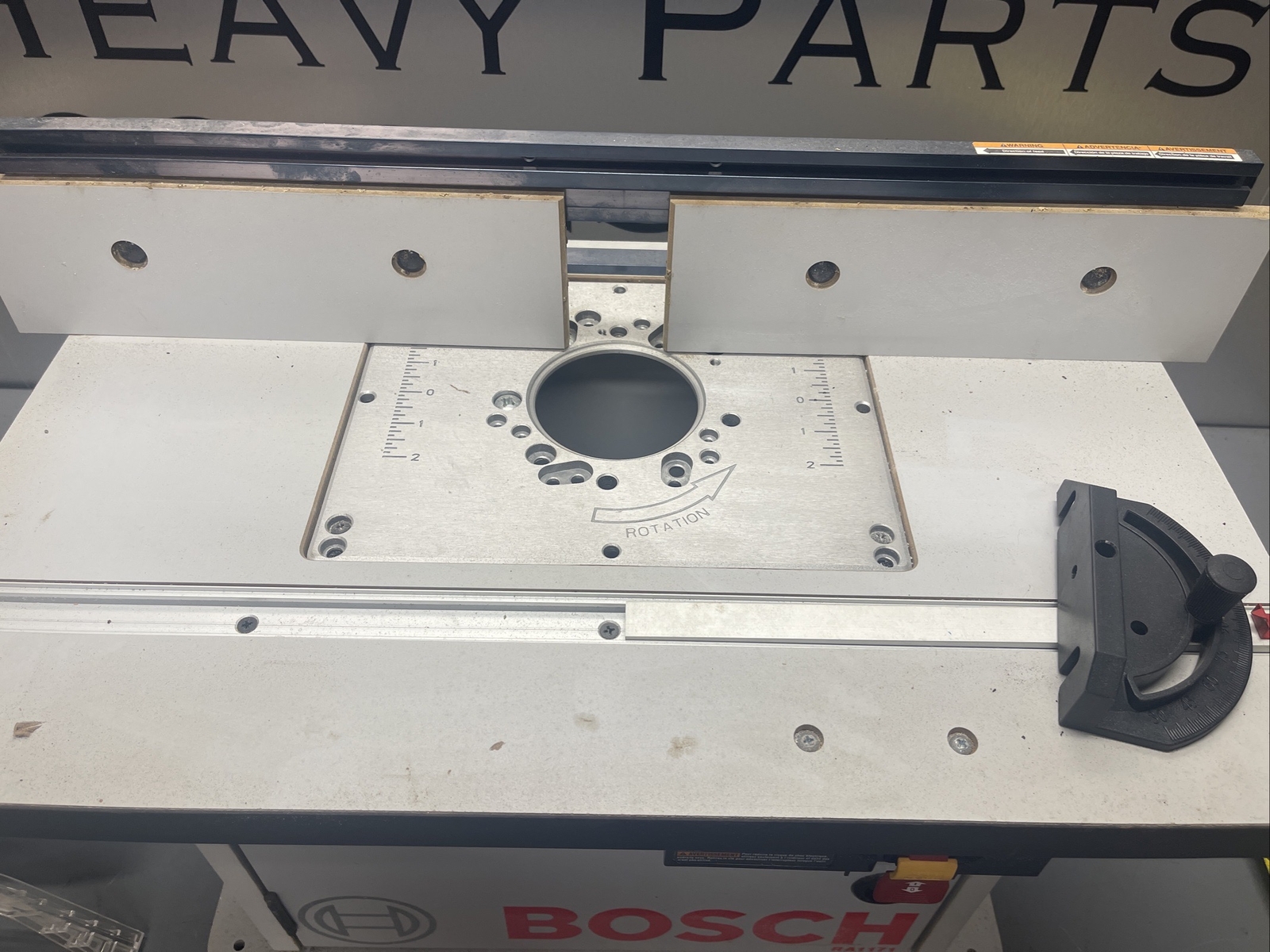 Bosch RA1171 Benchtop Router Table With Enclosed 346649192 eBay