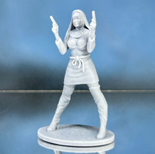 Resin Tabletop Miniature nun with pistols. post-apocalypse. Toy Soldiers 80  