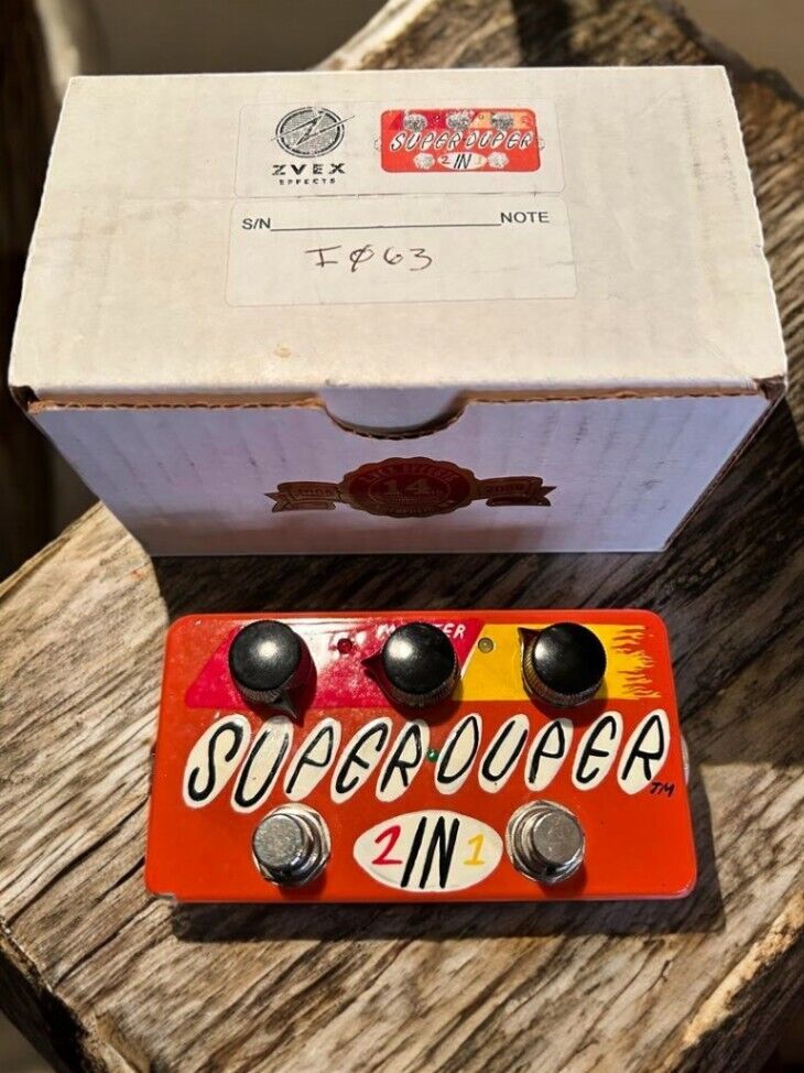 ZVEX Super Duper 2-in-1 Hand-Painted Guitar Effect Pedal ZVEX Super Duper 2-in-1 Hand-Painted Guitar Effect Pedal