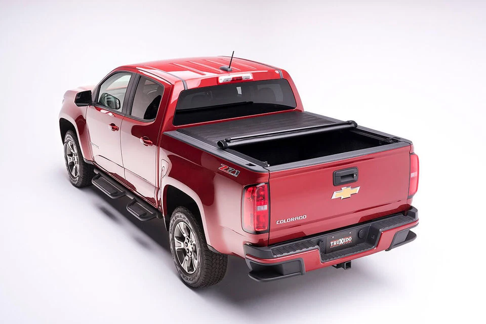 TruXedo Lo Pro Tonneau Roll Up Cover for GM Silverado Sierra HD 6'6" Short Bed - Image 3 of 4