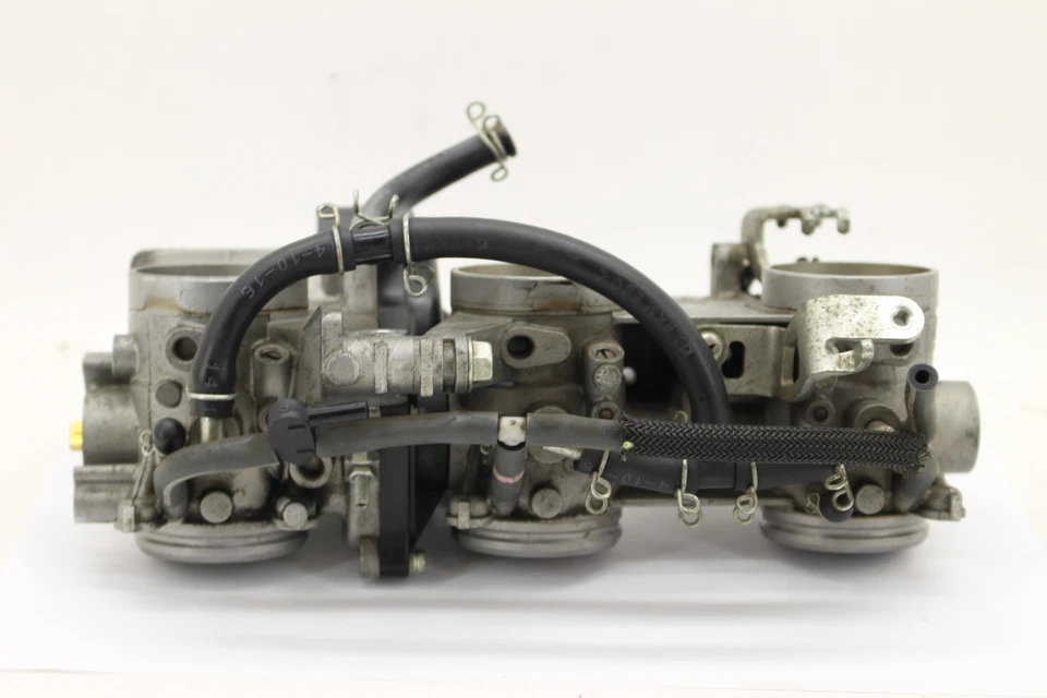 2015 YAMAHA FZ09 MAIN FUEL INJECTOR THROTTLE BODY 1RC-13750-10-00 Foto 2 de 4