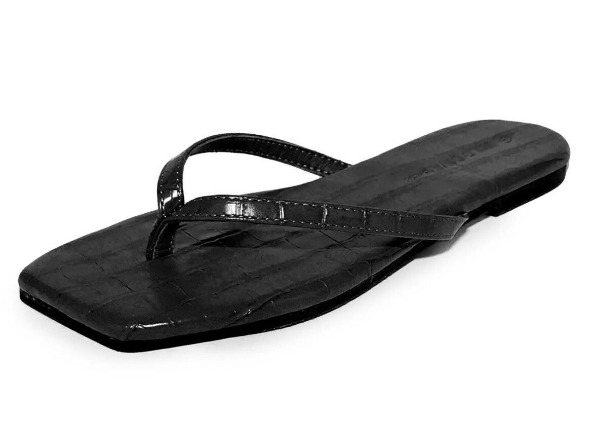 NIB Wild Diva ANNIE-01 Croc Embossed Black/Square Toe/Thong