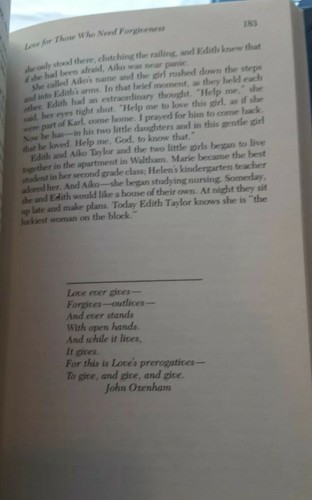 The Guideposts Treasury of Love - 1978 - religion book. Multiple authors. - Picture 4 of 9