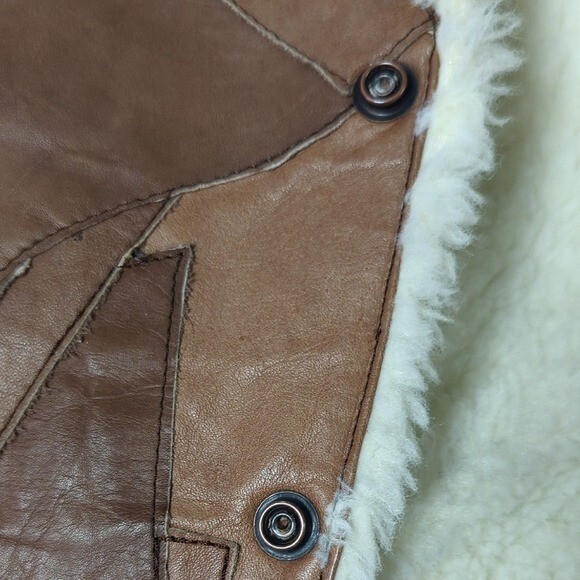 Men's Patchwork Shearling Lining Leather Vest Bro… - image 7