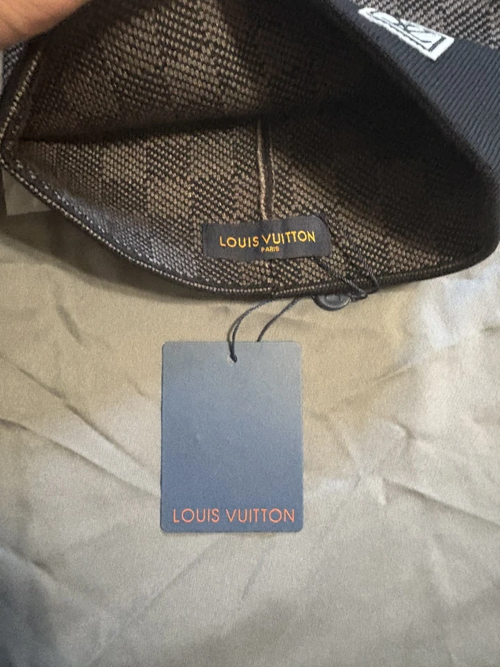 Gorro Louis Vuitton negro/gris Foto 2 de 2