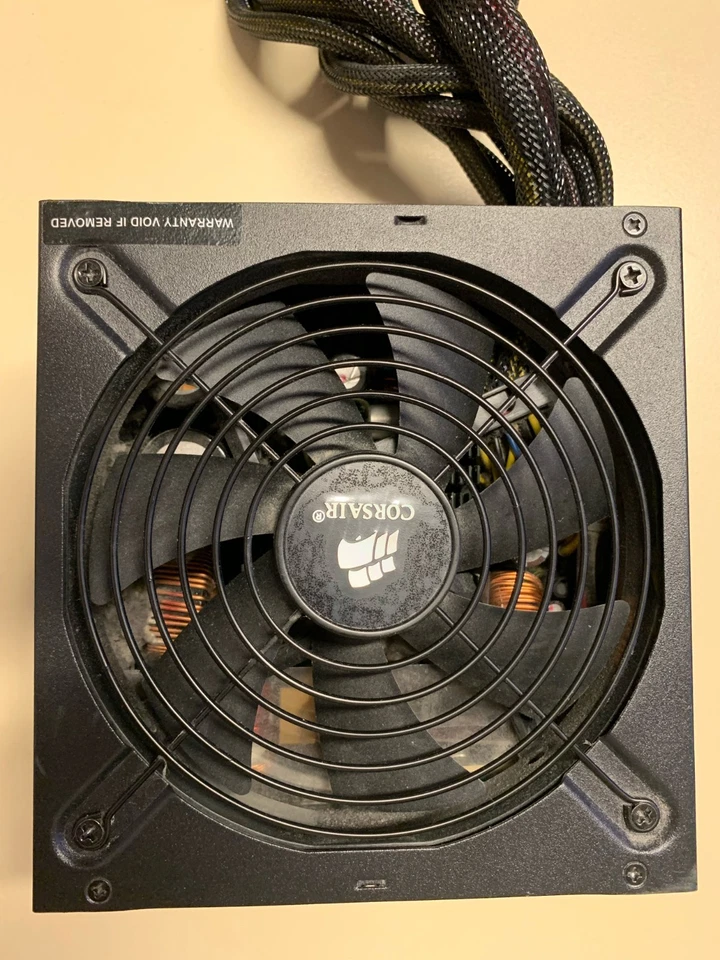 Corsair TX750 Netzteil 750 Watt Enthusiast Series 80+ Bronze Top-Zustand - Bild 2 von 4