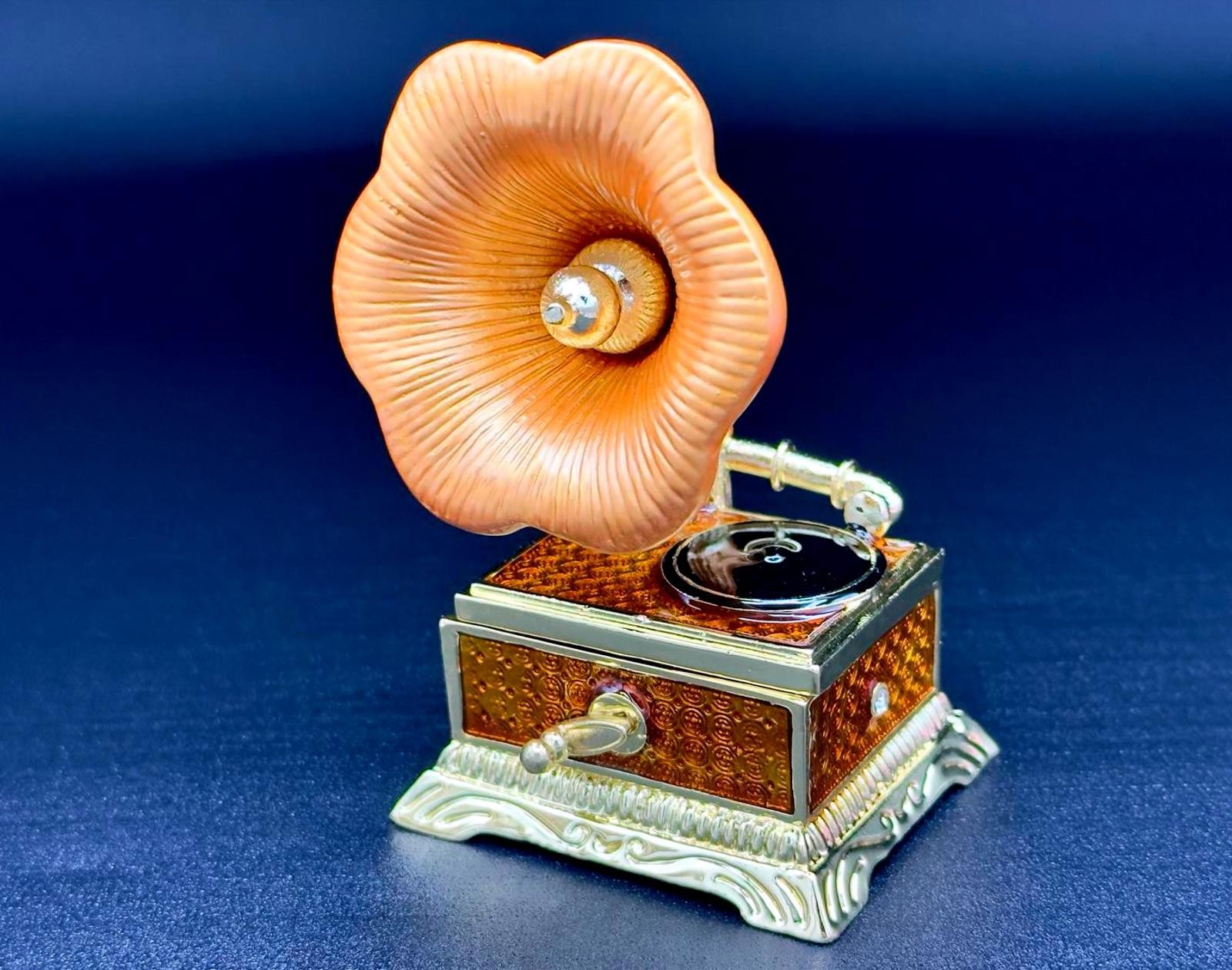 Vintage Gramophone-Style Enamel Trinket Box with Gold Accents & Flower Horn