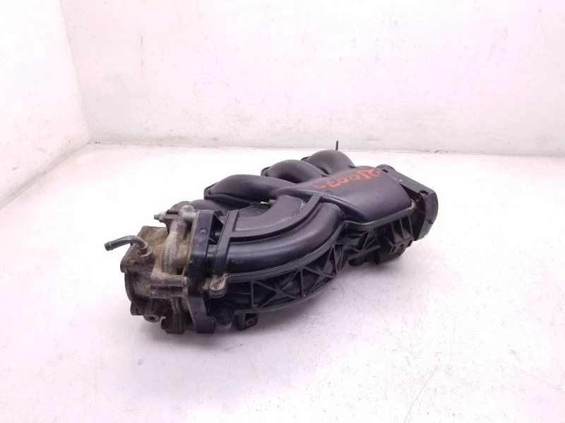 04-06 LEXUS ES330 3.3L 6CYL 3MZFE UPPER INTAKE MANIFOLD ASSEMBLY  - Image 3 of 4