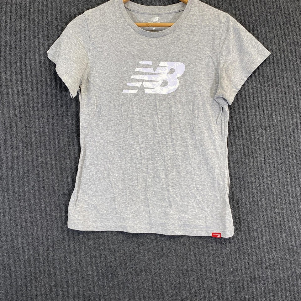New Balance Shirt Womens M Grey Floral Logo T Shirt Basic Summer Casual Athletic