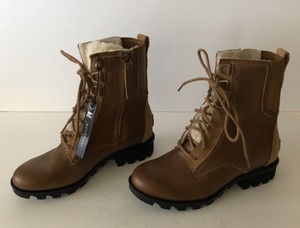 sorel phoenix waterproof leather combat boots
