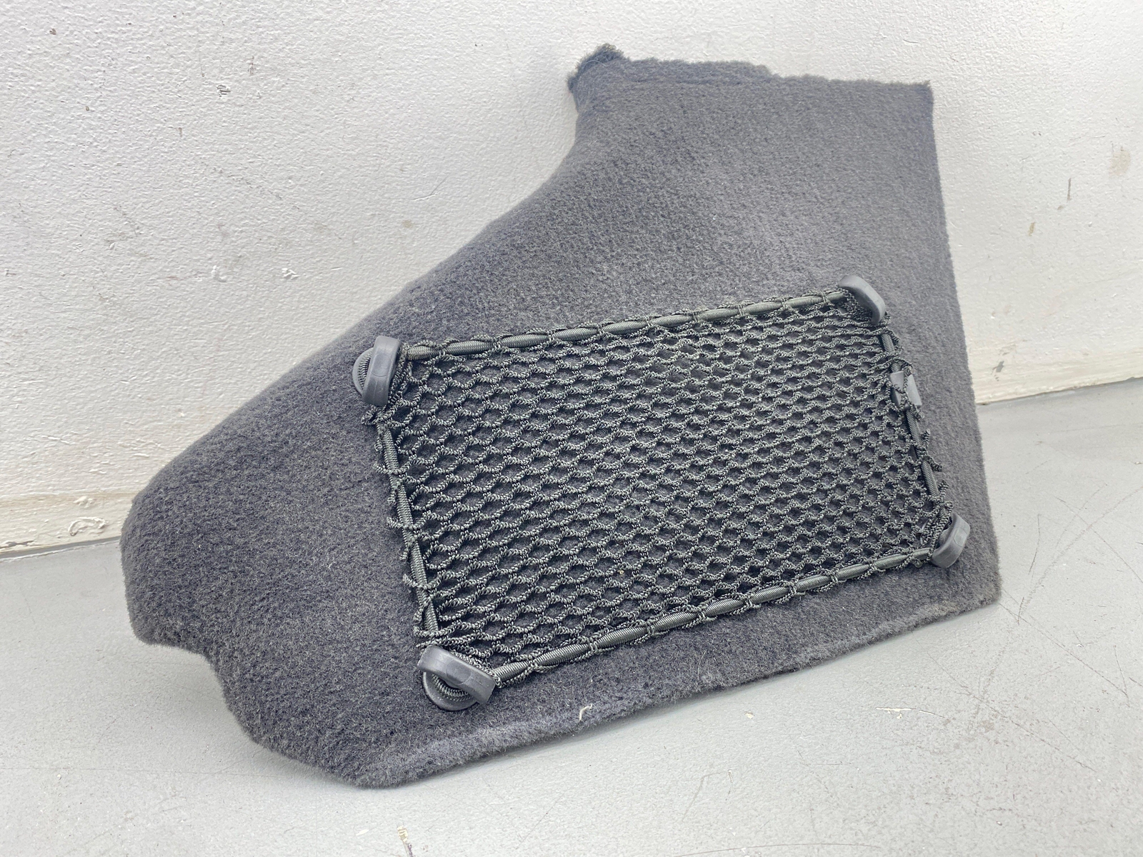 2020-2023 MCLAREN GT REAR MIDDLE TRIM COVER PANEL BLACK OEM 2021 2022