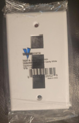 VERTICAL CABLE 3-PORT WHITE 304-J2639/3P/WH 1 EACH KEYSTONE PLATE
