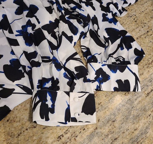New! The Limeted Size 3X Black Blue Floral Ruffle Front Button Blouse Office - Picture 12 of 14