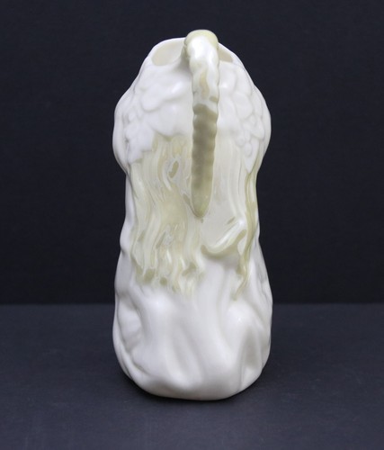 Vintage Belleek Maiden Woman Girl Creamer 7th Mark - Picture 3 of 6