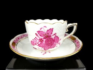 Herend Chinese Bouquet Raspberry Coffee Cup