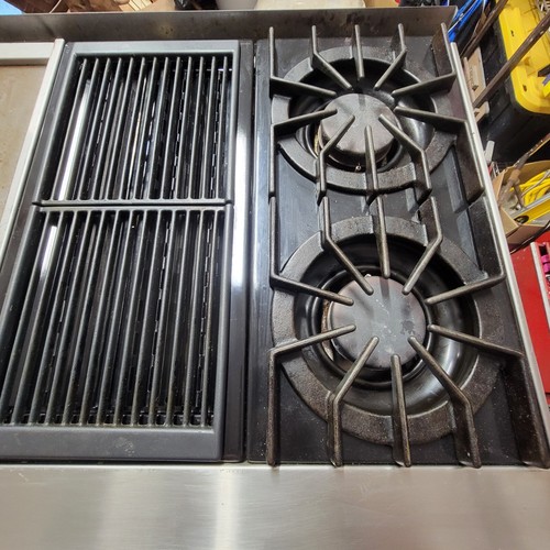 Viking 48" Gas Rangetop Stovetop VGRT 480-4GQSS Grille Flat top 4 burner - Picture 3 of 15