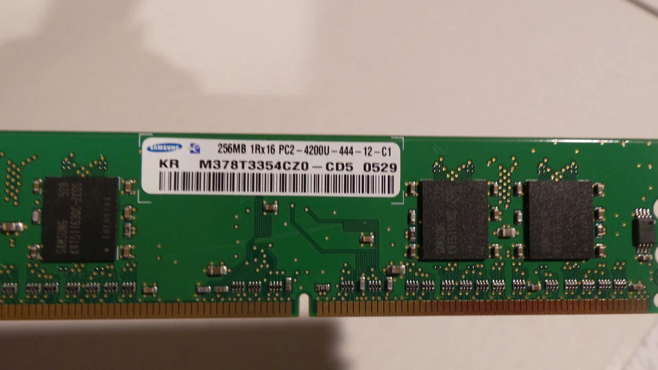 512MB = 2 x SAMSUNG 256MB 1Rx16 PC2-4200U-444-12-c1 Kit Memory New Tested - Image 2 of 2