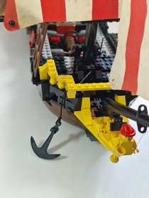 Lego vintage set Legoland Pirates 6285 Barracuda, with box and instructions