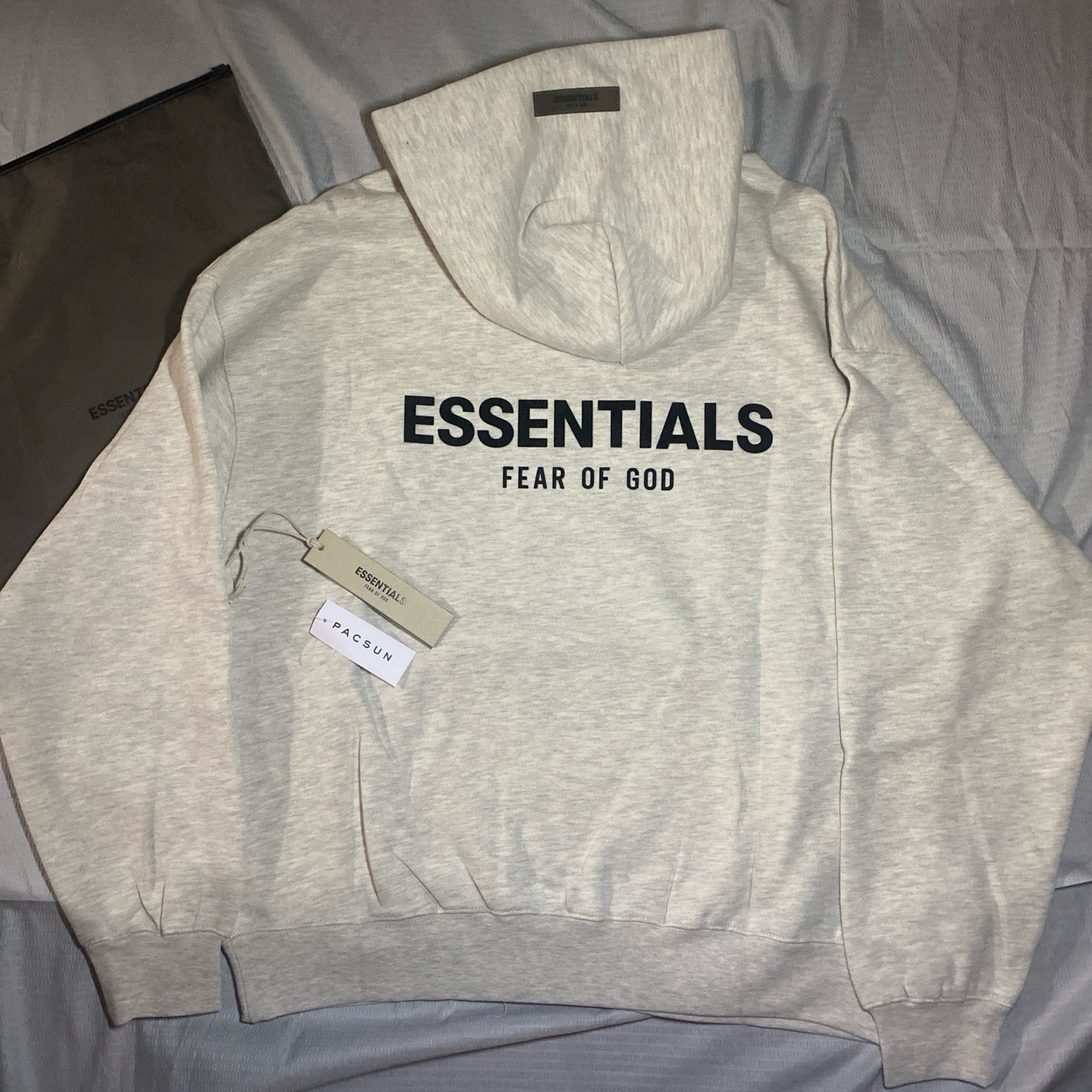 Essentials Fear of God Light Oatmeal Fleece Pullover Hoodie Men's Size M thumbnail 2
