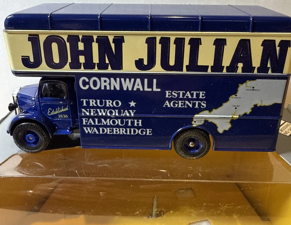 Corgi Classics #97080 Bedford O Series Pantechnicon John Julian Truck - Image 2 of 4