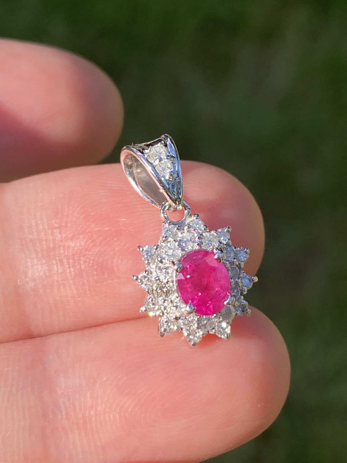 Stunning Solid Platinum Natural Red Ruby & Qualit… - image 5