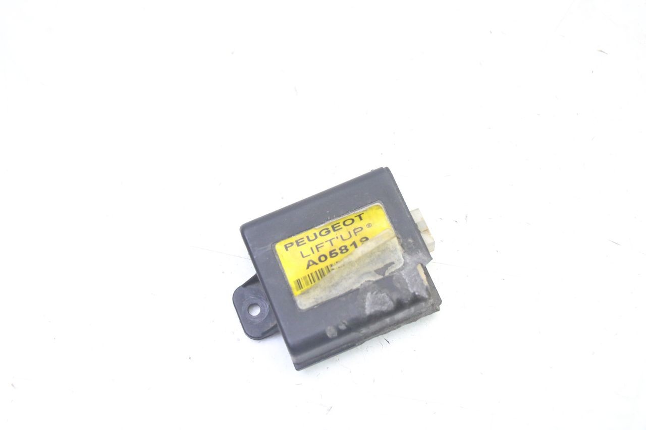RELAY - PEUGEOT SATELIS 250 (2006 - 2012)
