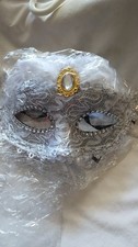 Halloween Masquerade Silver White Feathered Face Mask NIP Clearance Sale