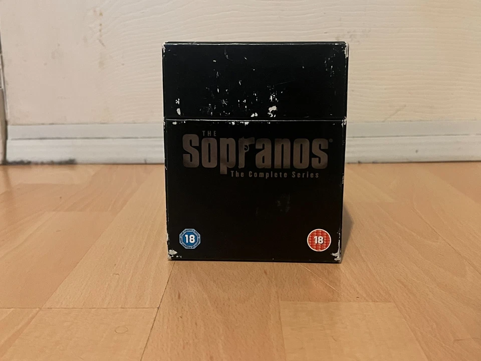 The Sopranos The Complete Series 1 - 6 Box Set Dvds 28 Disc Collectors Edition  - Image 3 of 4