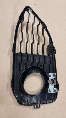 NEU BMW 1 F21 RECHTS NEBELSCHEINWERFERGRILL M SPORT 51118068604 8068604 2015