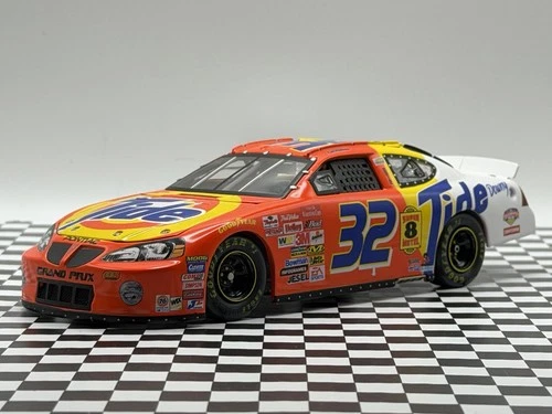 2003 Ricky Craven Tide Pontiac Grand Prix Darlington Team Caliber Owners 1/24