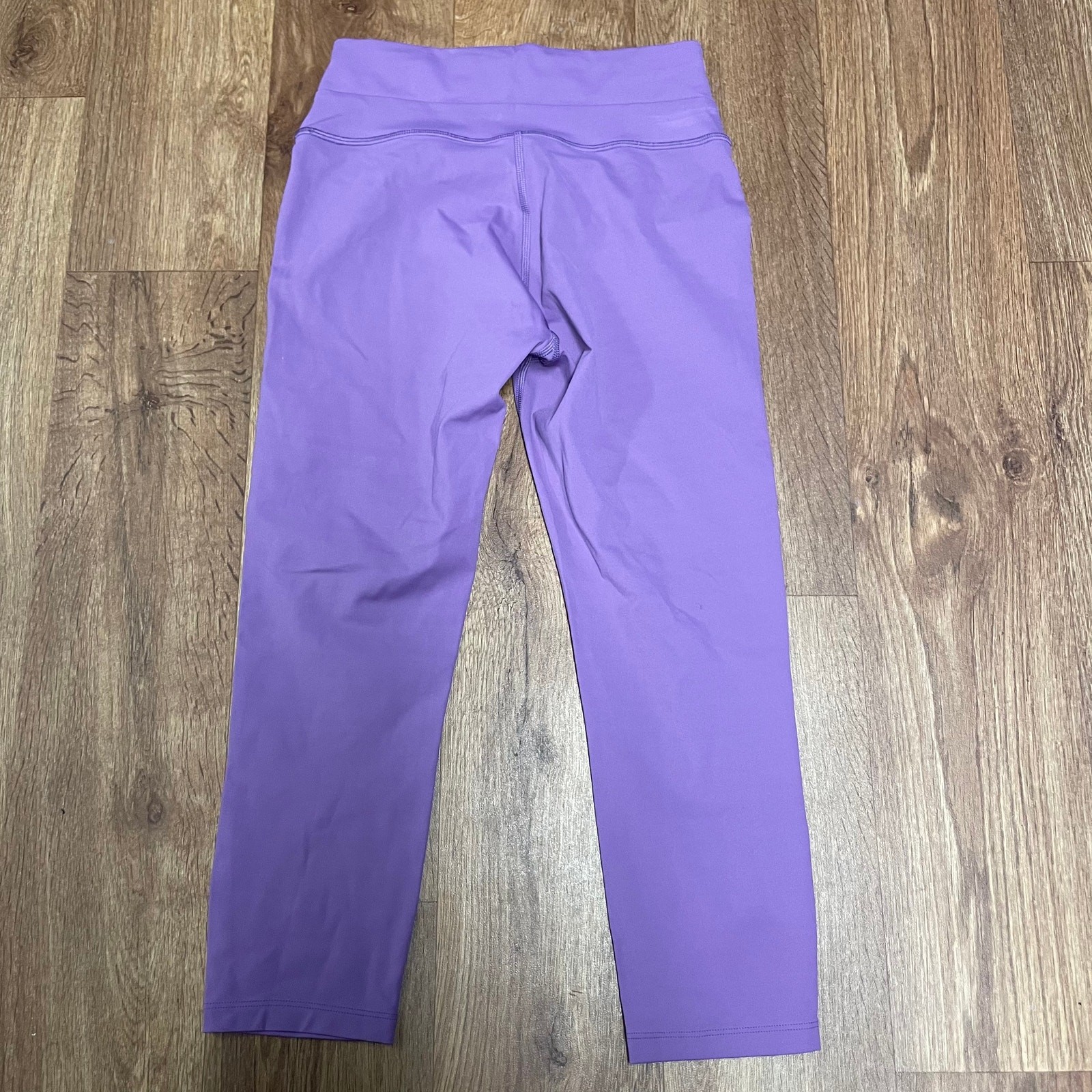 Peloton Solid Purple Essential Capri Leggings Bas… - image 2