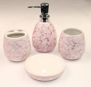 4 Tlg Badezimmer Set Bad Set Burstenhalter Seifenspender Ebay